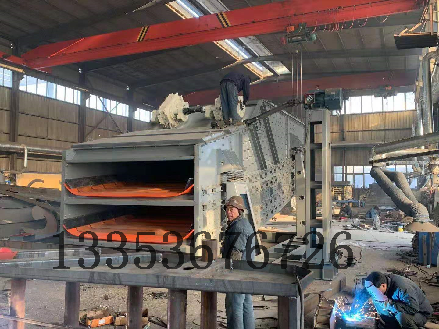 垃圾固廢分級(jí)處理專(zhuān)用弛張篩選機(jī)一臺(tái)需要投資得多少錢(qián)？